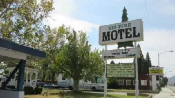 BIG-PINE-MOTEL-300x169 (1)